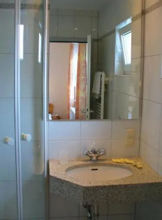 Ernst Ludwig Hotel 2*