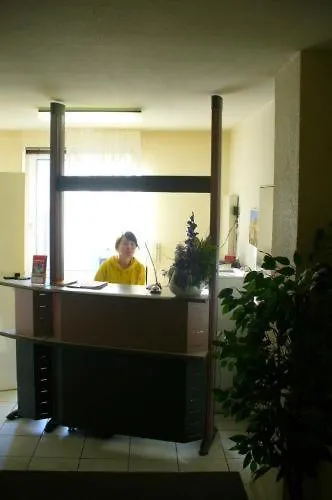 鲁德维格恩斯特酒店